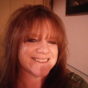 Meet your Posher, Connie